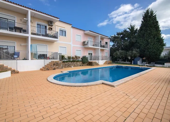 T1 Vista Alegre Appartement